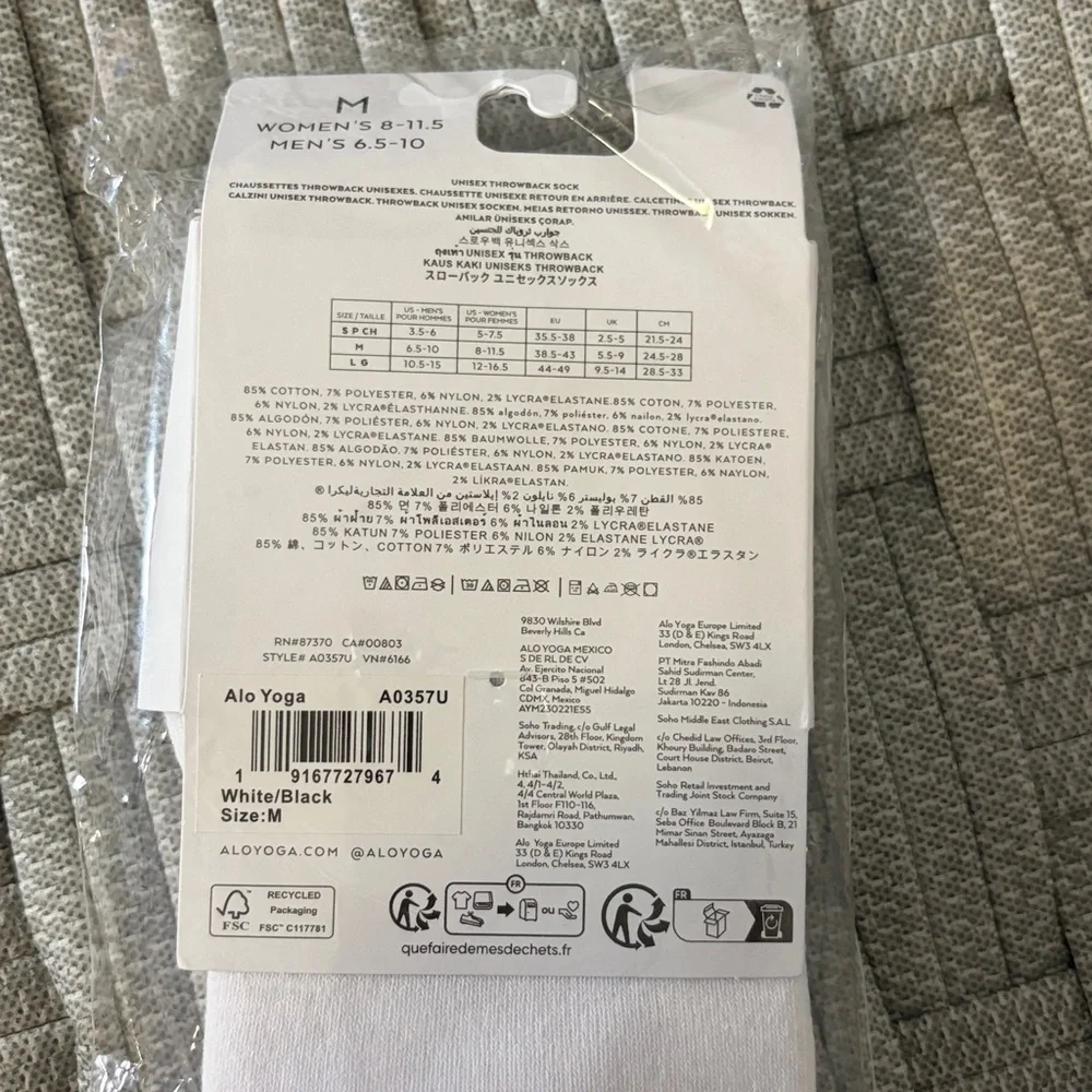 Alo Yoga Unisex Throwback Sock White Black Sz M W 8-11.5 M 6.5-10 NEW